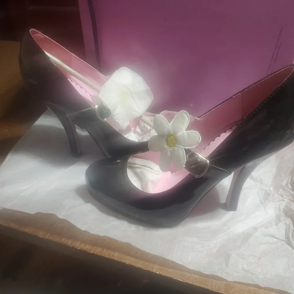 XX 423 Leg Avenue Shoes By Ellie Daisy Pumps